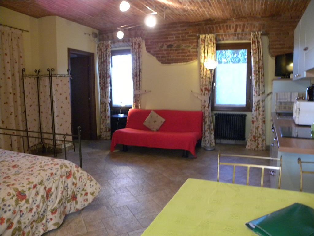 Agriturismo Fano'S Farm Suno Rum bild