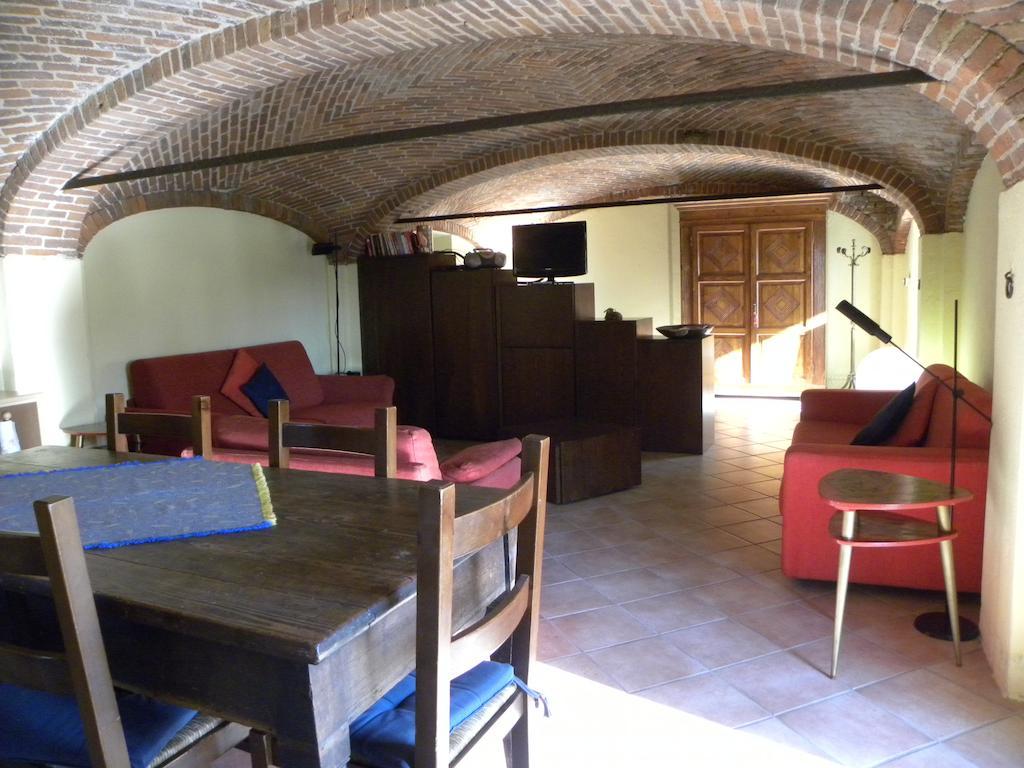 Agriturismo Fano'S Farm Suno Rum bild