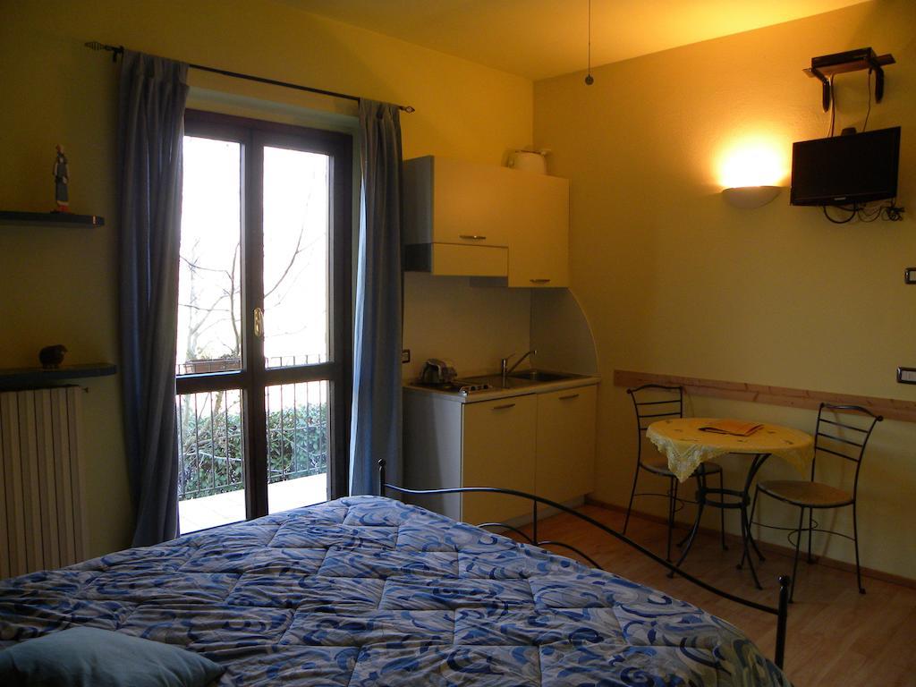 Agriturismo Fano'S Farm Suno Rum bild