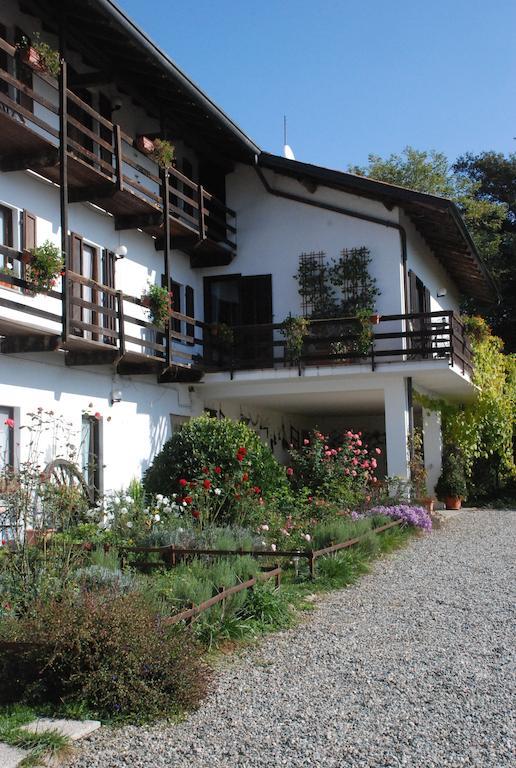Agriturismo Fano'S Farm Suno Exteriör bild